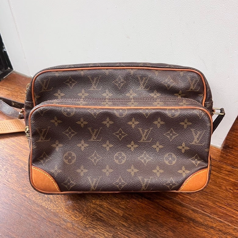 Preloved LV Monogram Nile Crossbody Bag AG295