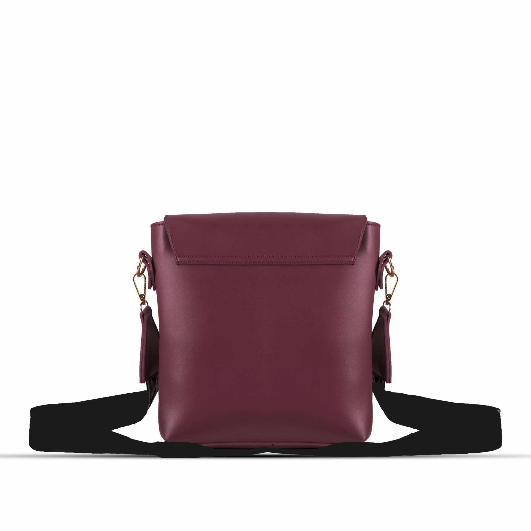 QUEST MAROON