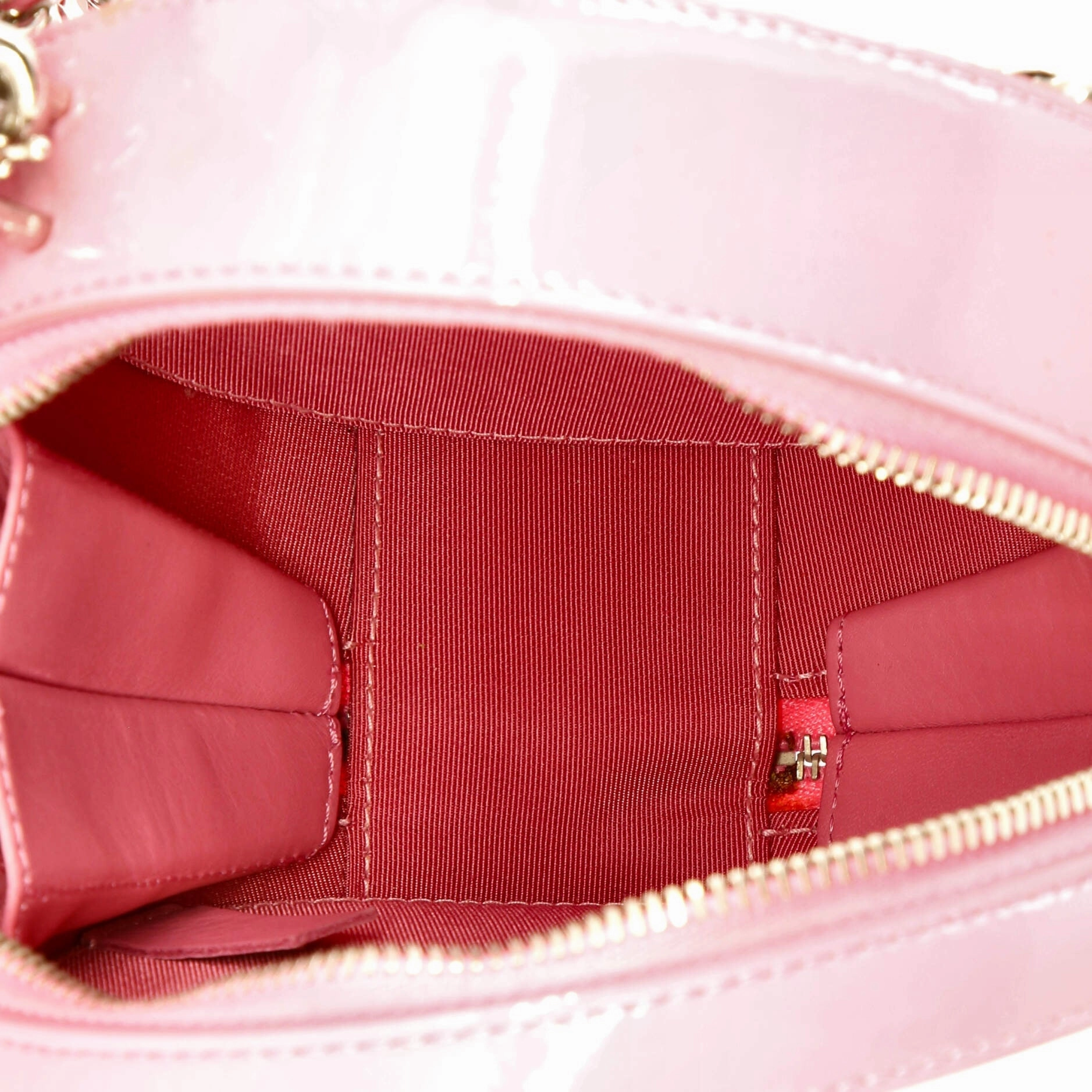 Round as Earth Crossbody Bag Patent