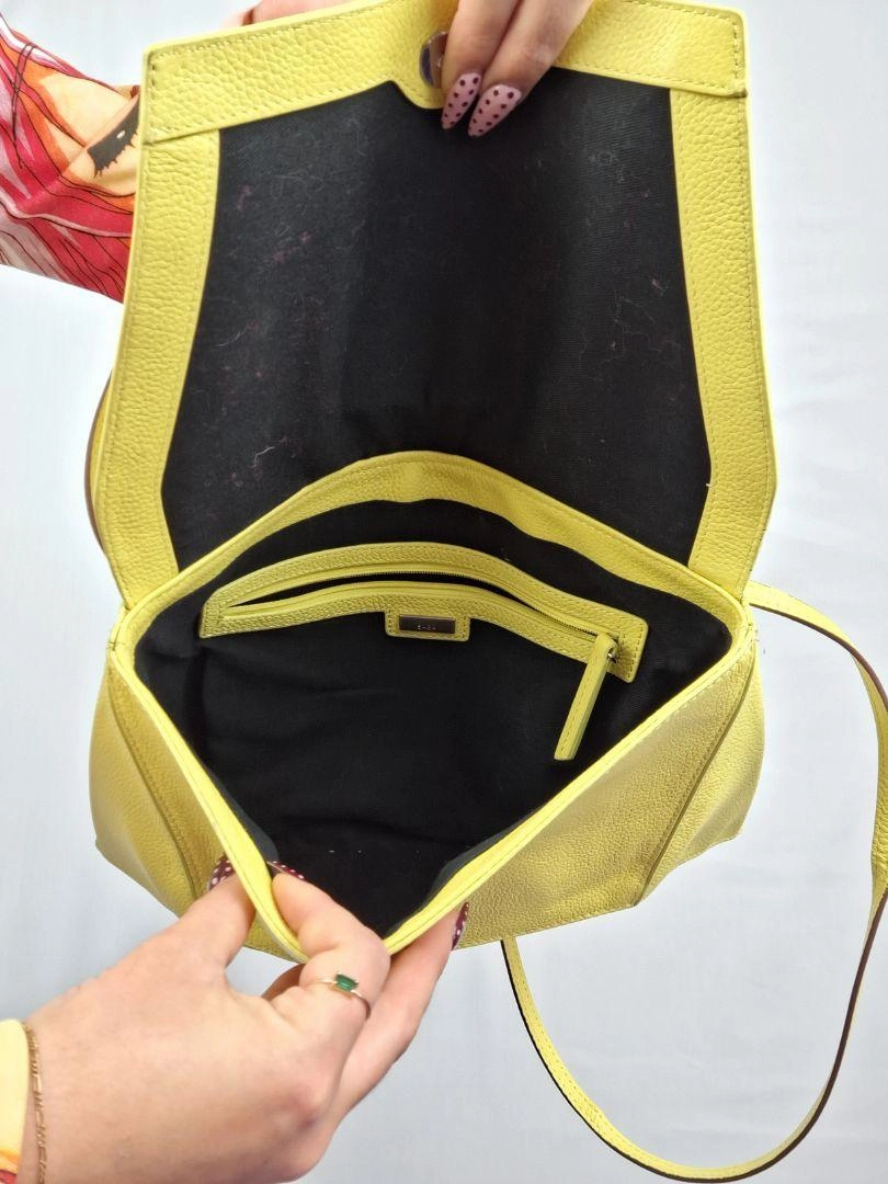 SABA Neon Yellow Leather Envelope Bag Size None