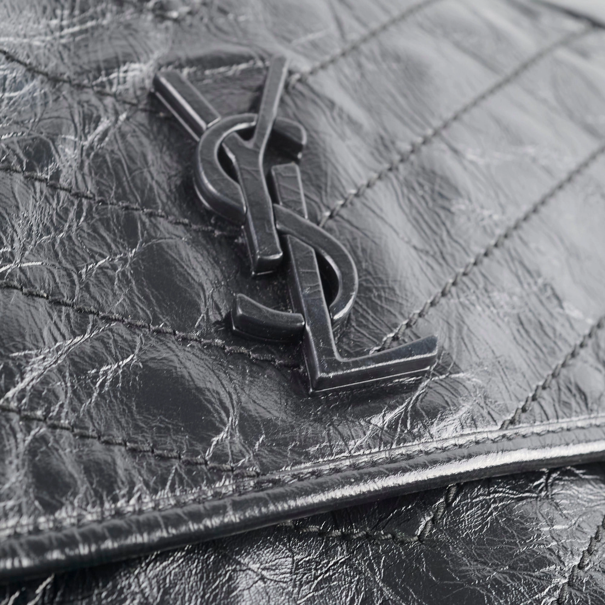 Saint Laurent Niki Medium Black