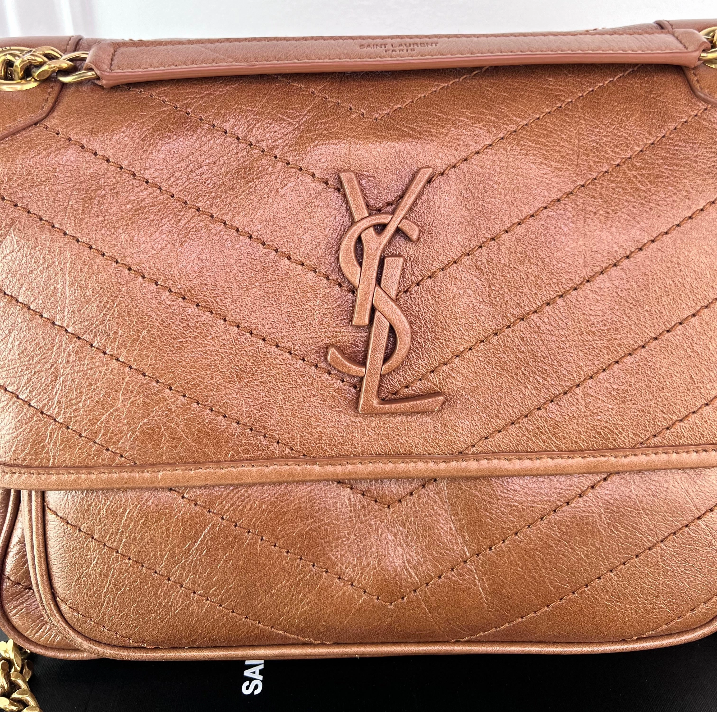 Saint Laurent Niki Medium Quilted Leather Shoulder Bag