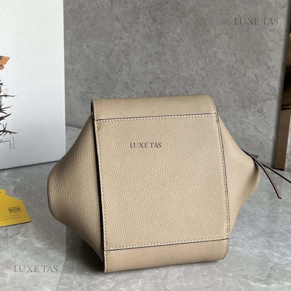 Sand Compact Hammock Bag In Soft Grained Calfskin Leather Crossbody Bag for Women