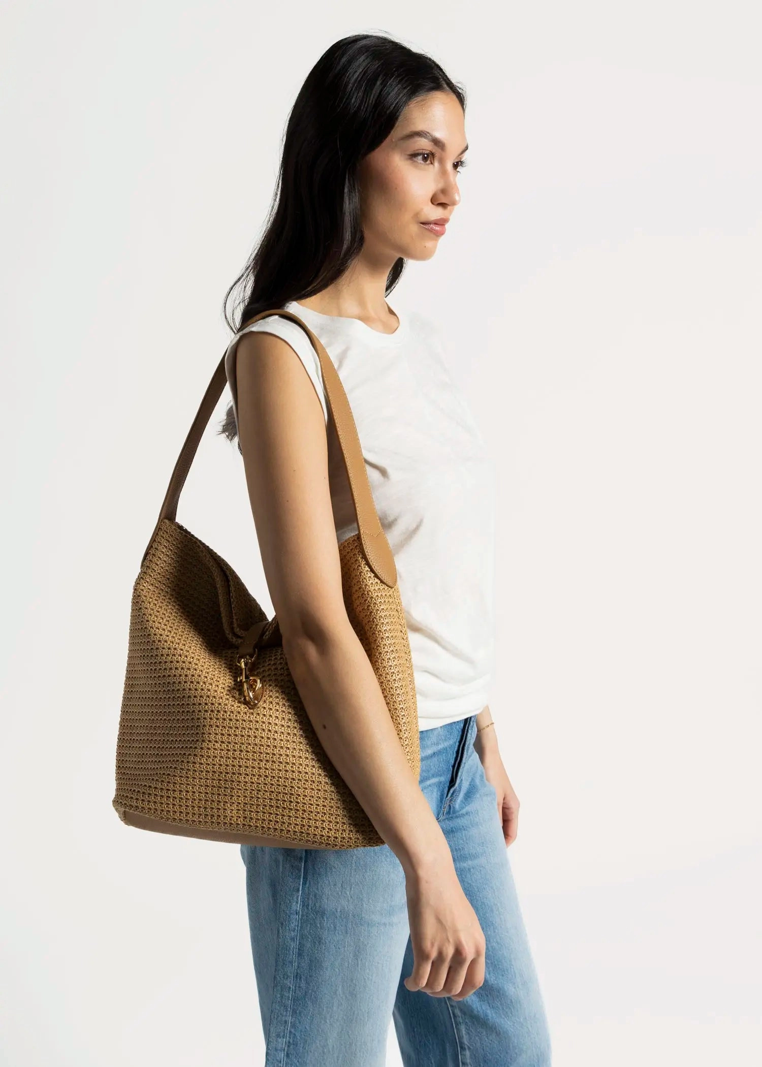 Sandy Shoulder Bag
