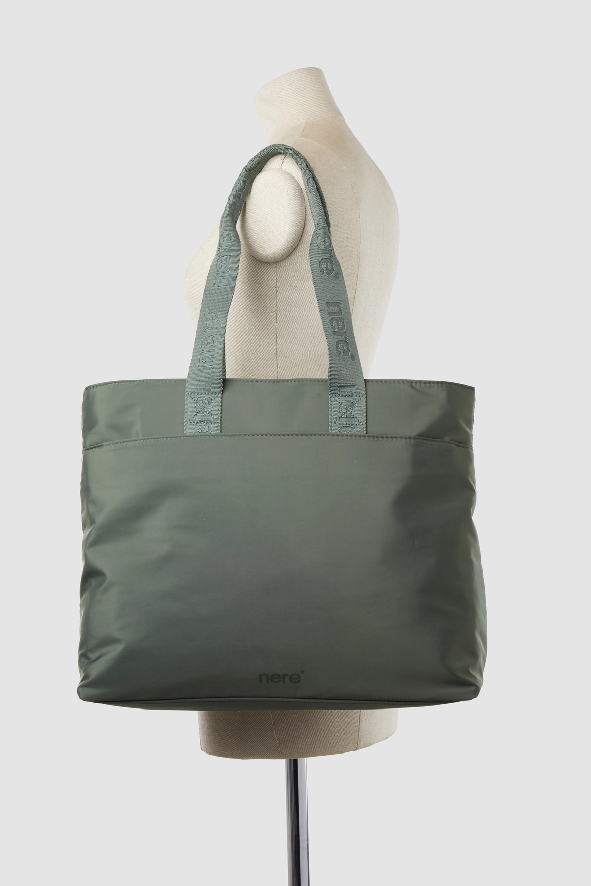 Seeker Travel Tote Bag