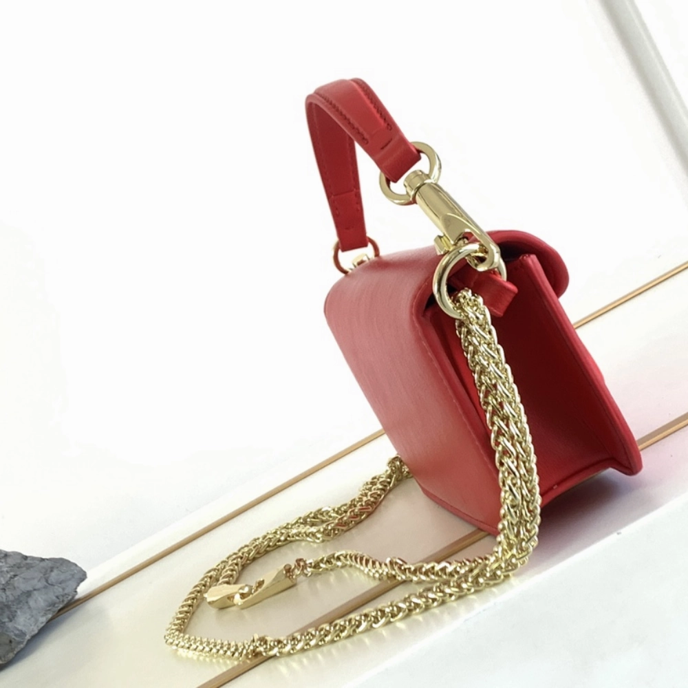 Small Loc Red Leather Shoulder Bag for Women