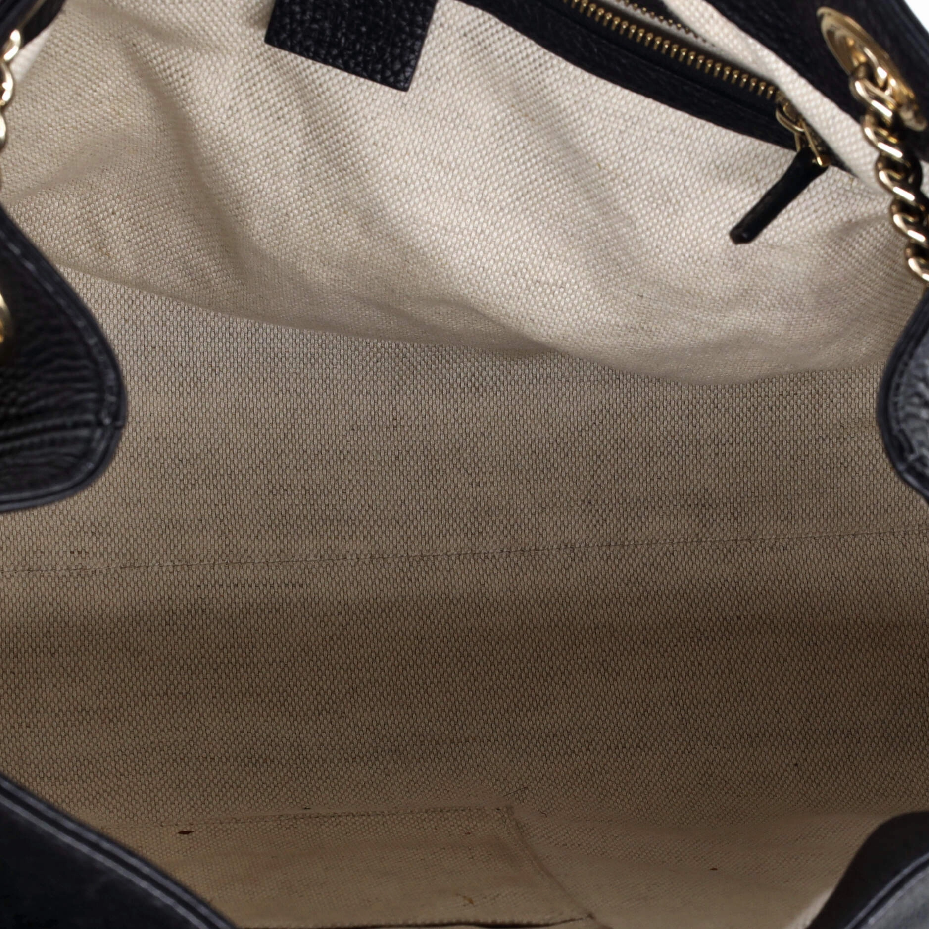 Soho Chain Strap Shoulder Bag Leather Medium