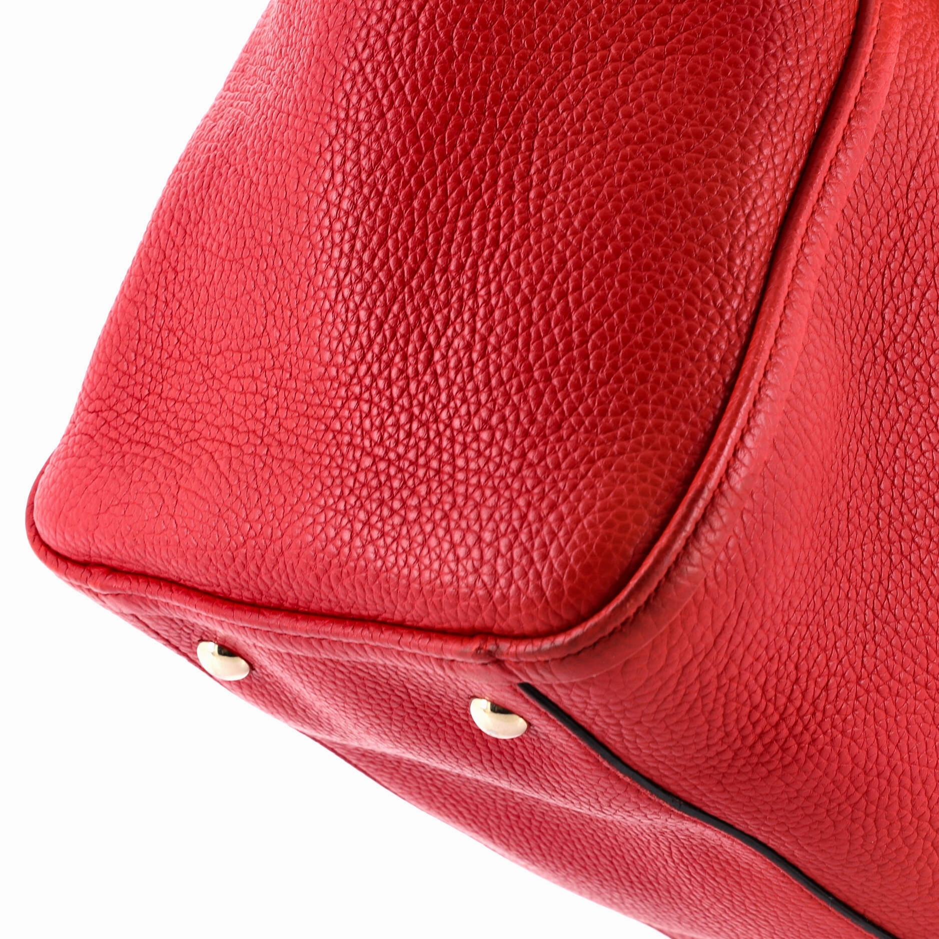 Soho Shoulder Bag Leather Medium