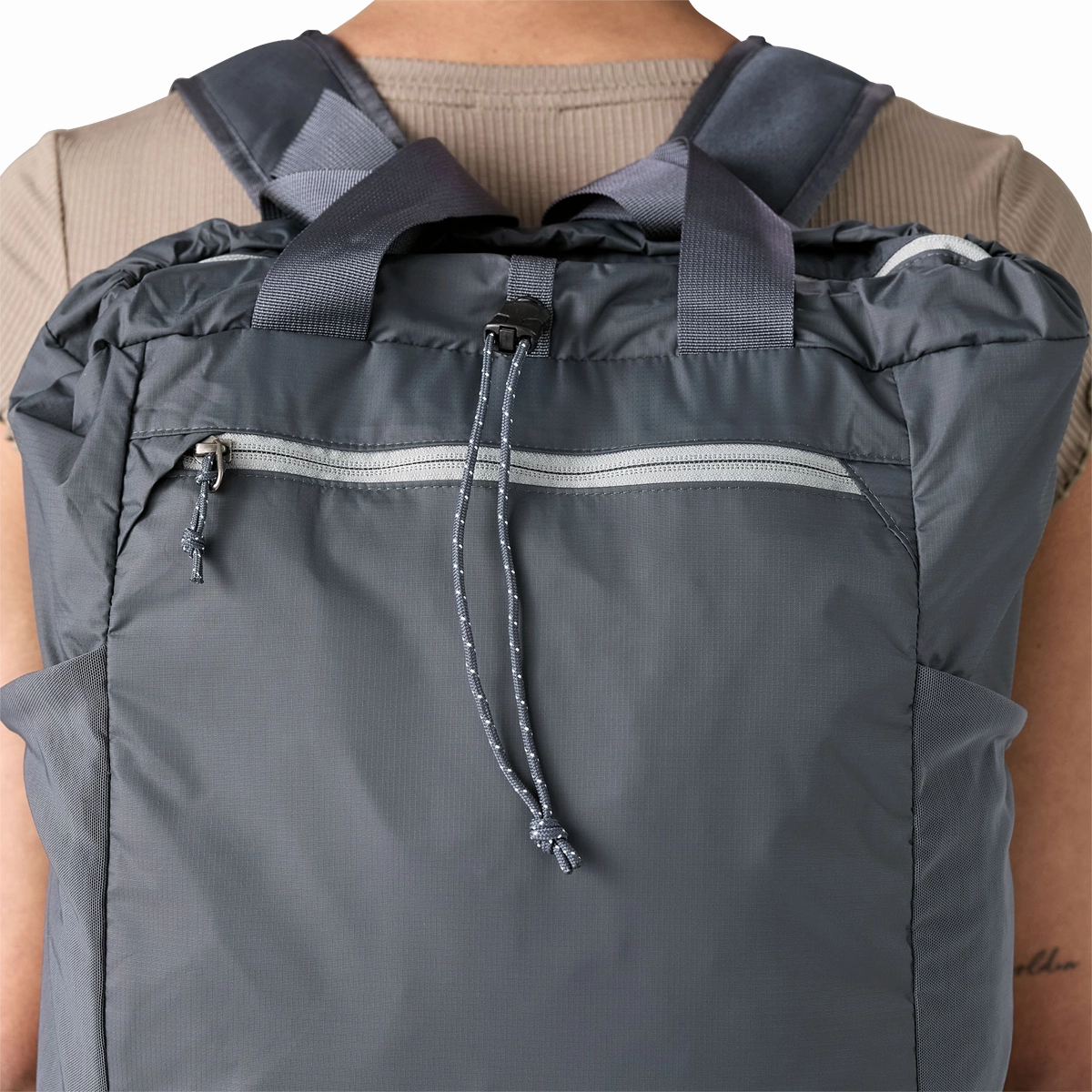 Terravia Tote Pack