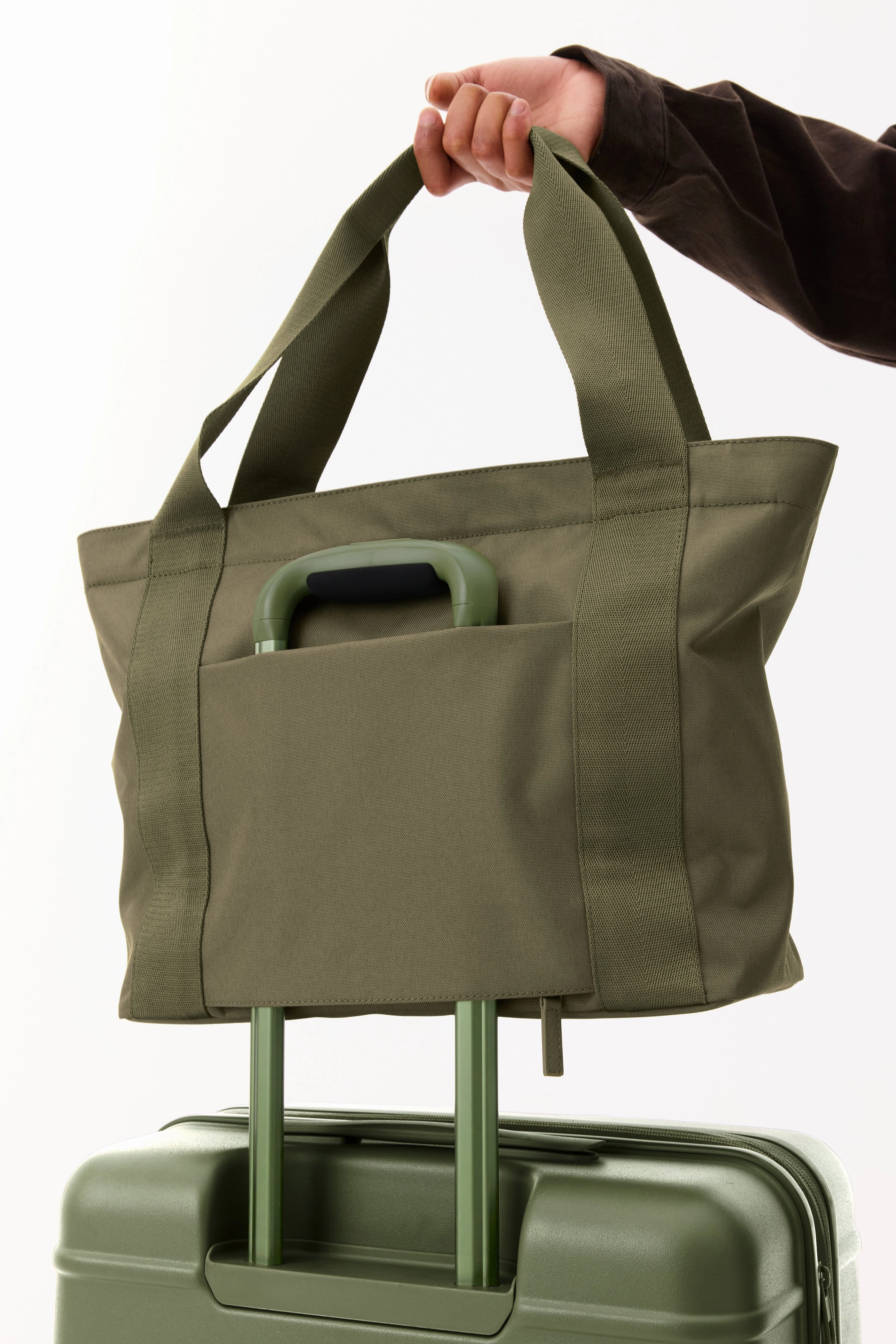 The BISics Tote in Olive