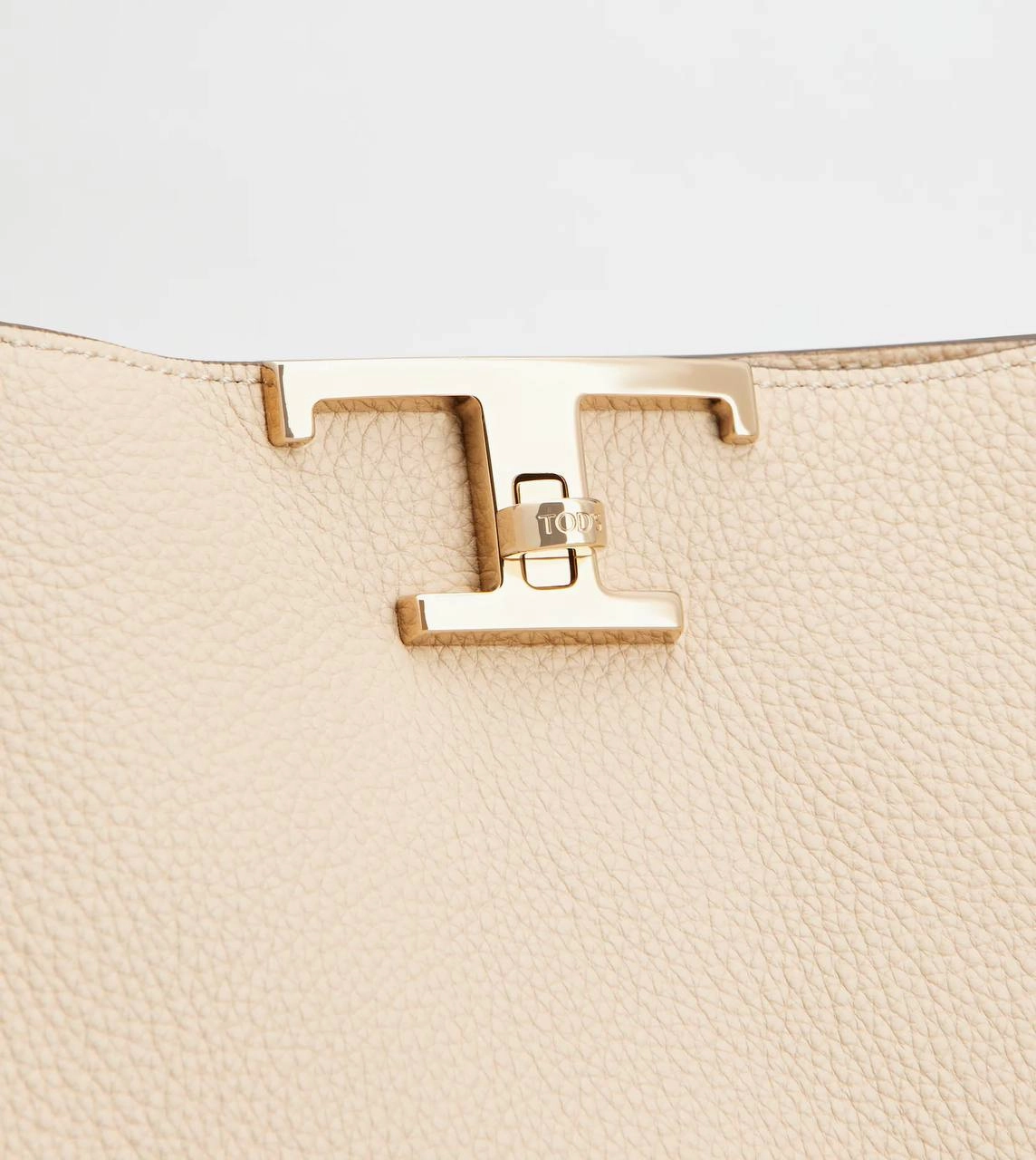 Tods T Timeless Shoulder Bag in Leather Medium