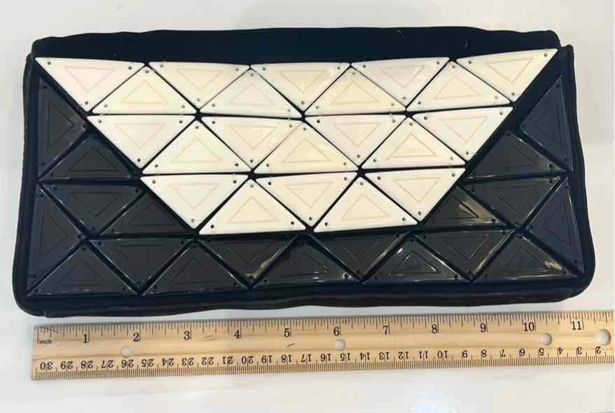 Tory Burch Black and white Handbag