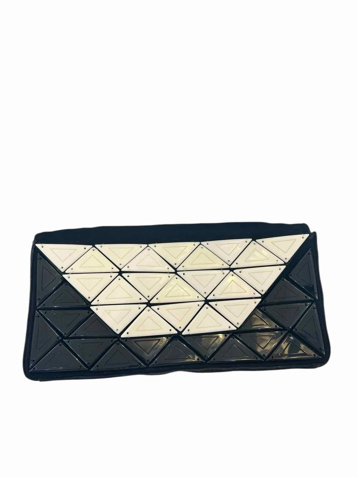 Tory Burch Black and white Handbag