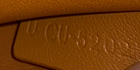 Triomphe East-West Shoulder Bag Smooth Calfskin