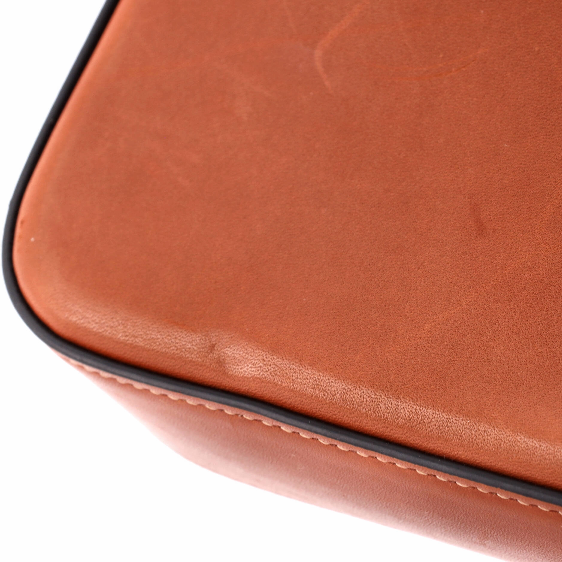 Triomphe East-West Shoulder Bag Smooth Calfskin