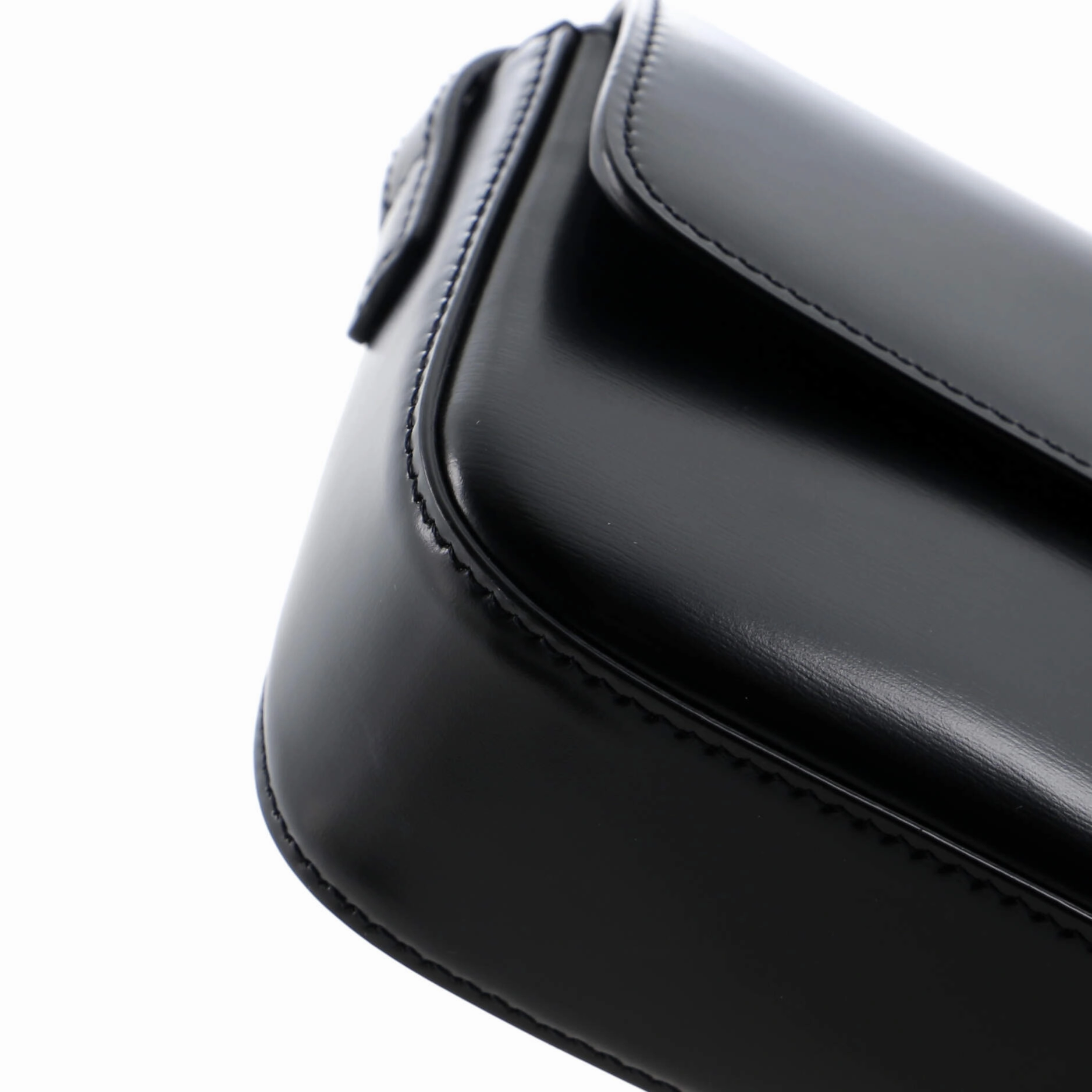 Triomphe East-West Shoulder Bag Smooth Calfskin