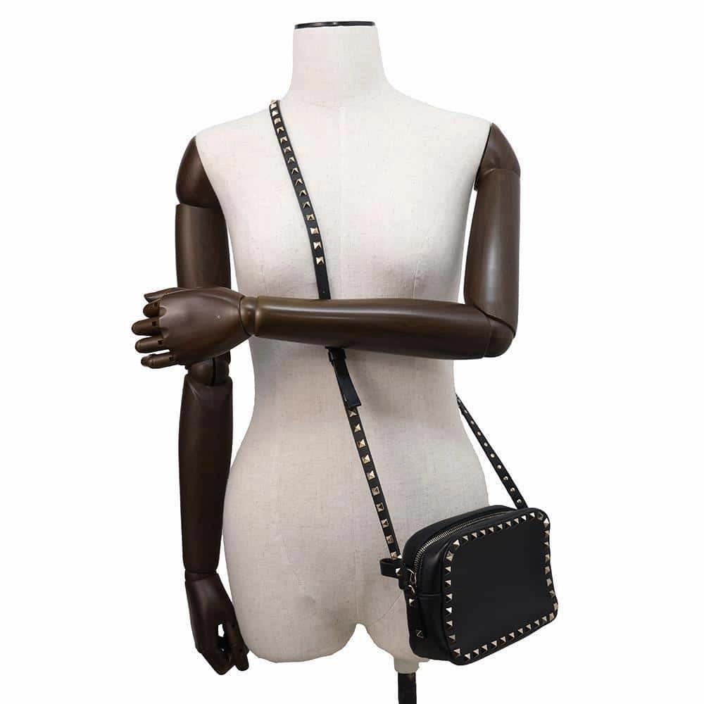 Valentino Garavani RockStudded Shoulder Bag Black3W2B0809VSF Leather