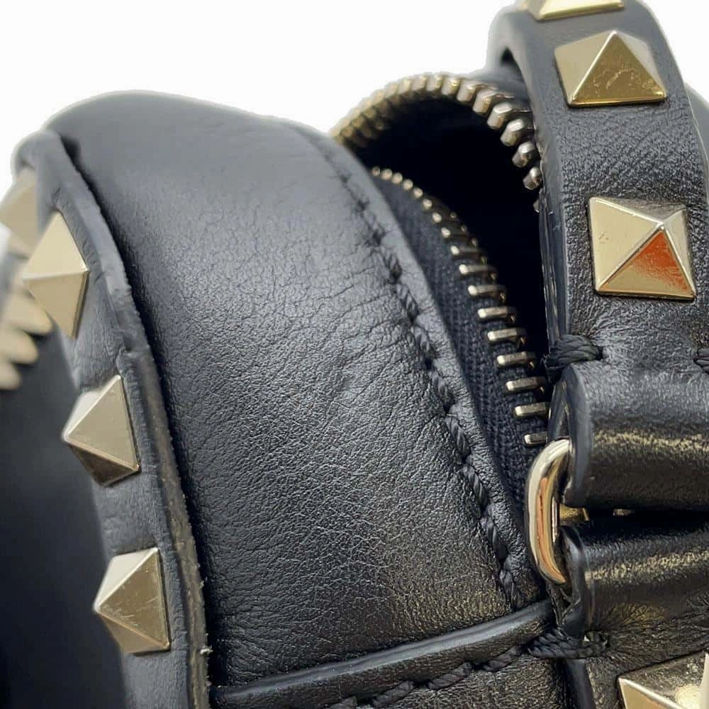 Valentino Garavani RockStudded Shoulder Bag Black3W2B0809VSF Leather