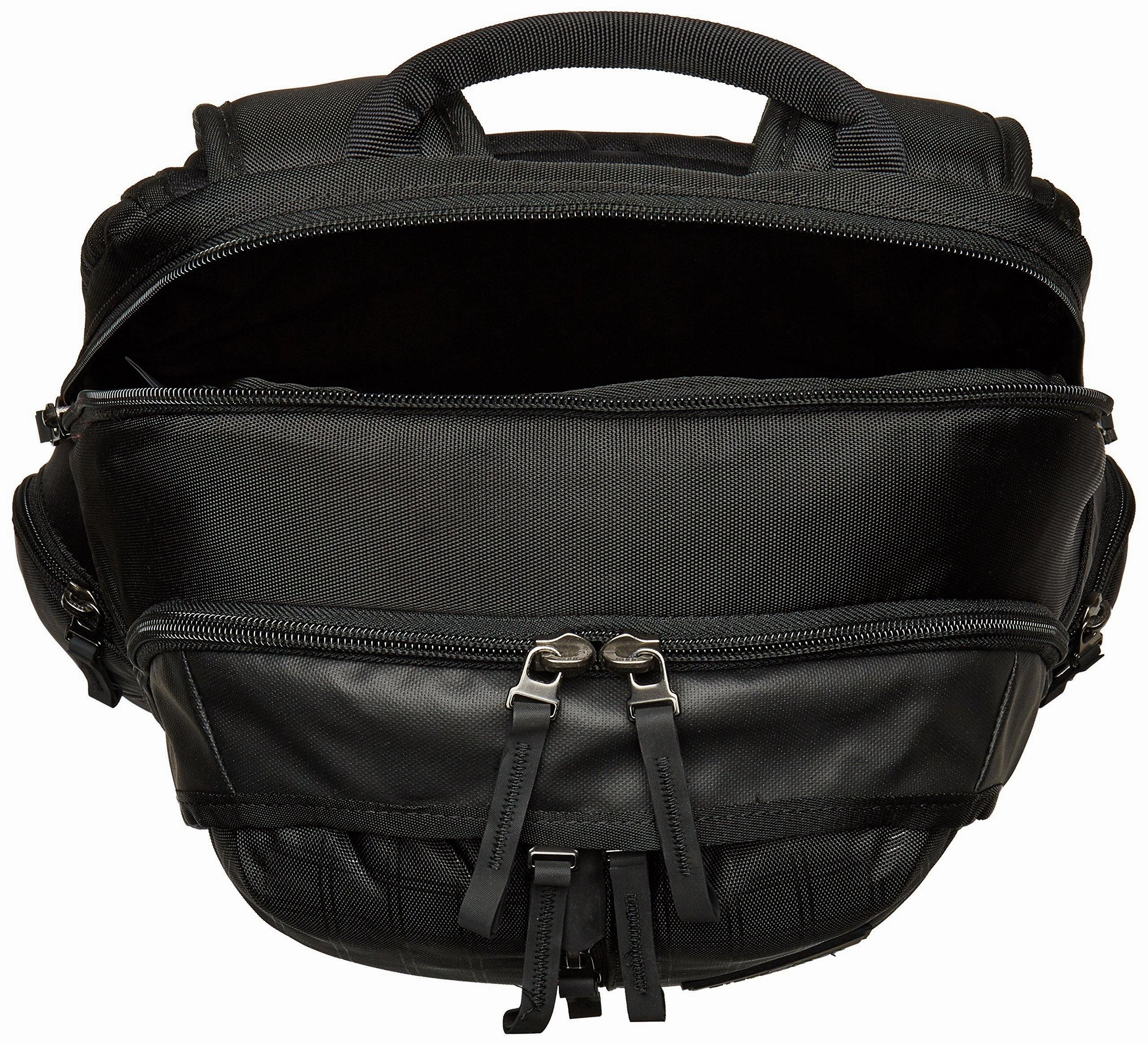 Victorinox Altmont 3.0 Vertical-Zip Laptop Backpack with Sternum Strap