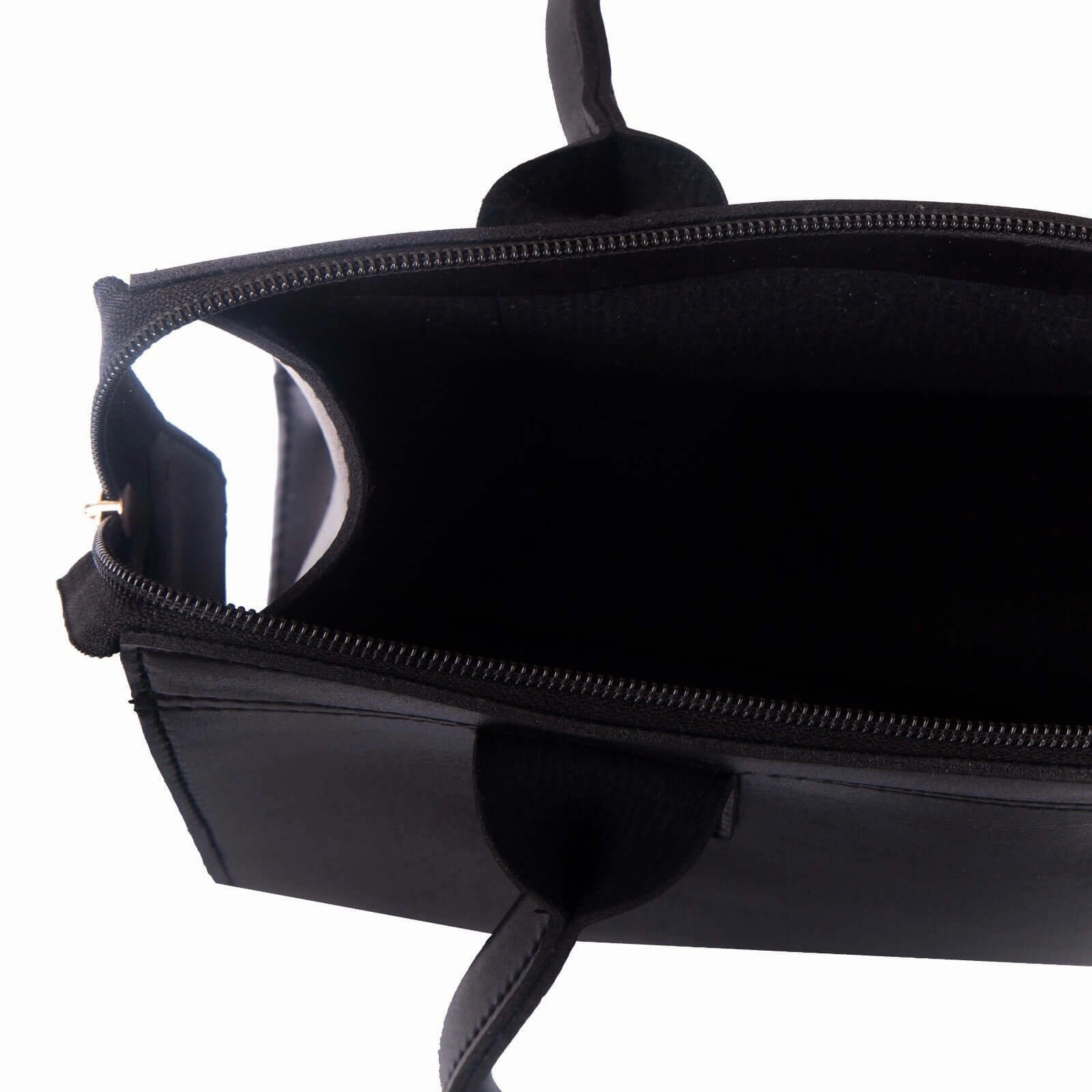 VIVAN BLACK