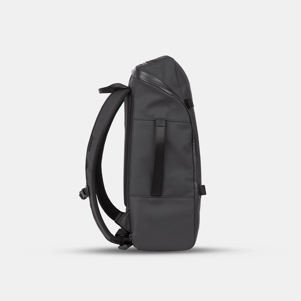 Wandrd Duo Daypack - 20L Dual Side Access Bag