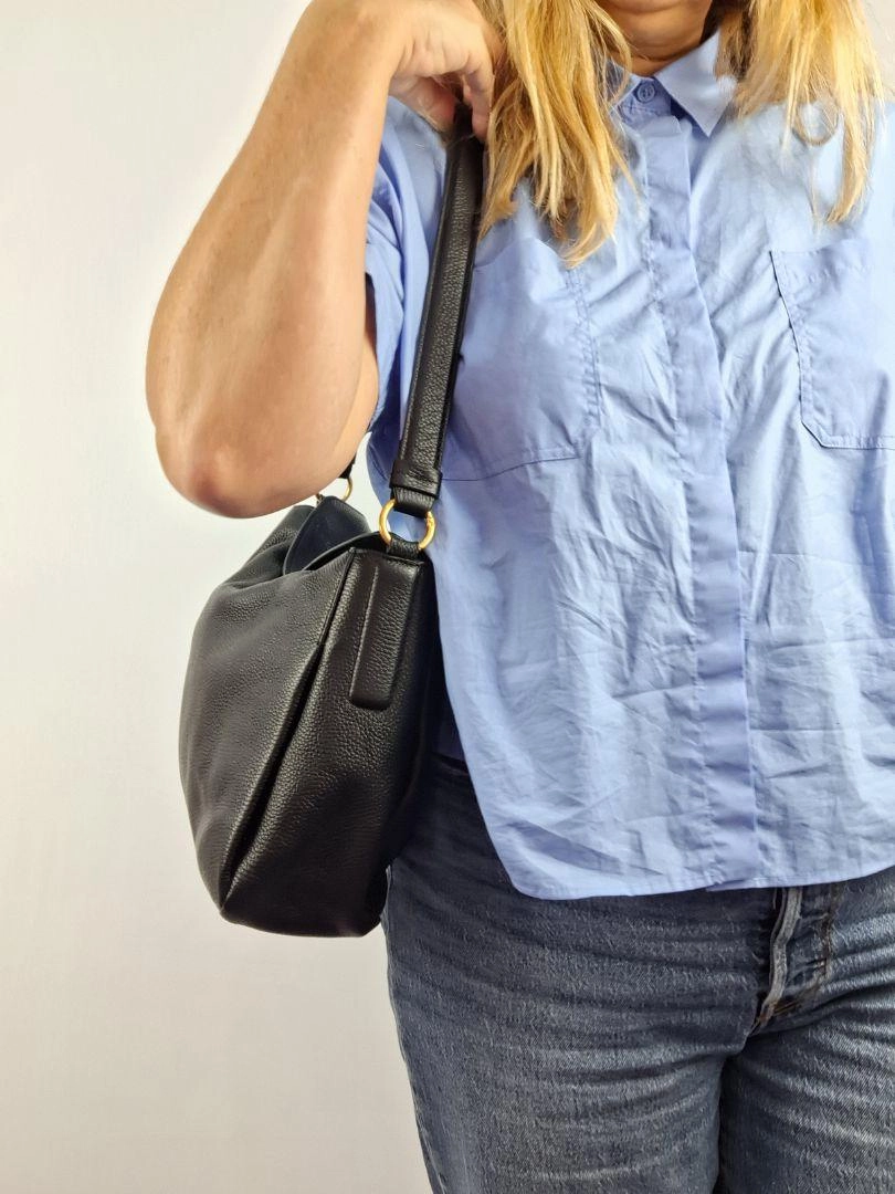Witchery Soft Pebble Leather Hobo Flap Shoulder Bag Size None